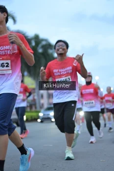 Runner Photo 1823703