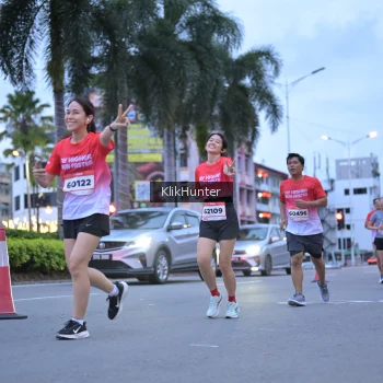 Runner Photo 1823709