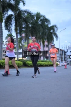 Runner Photo 1823728