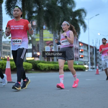 Runner Photo 1823764
