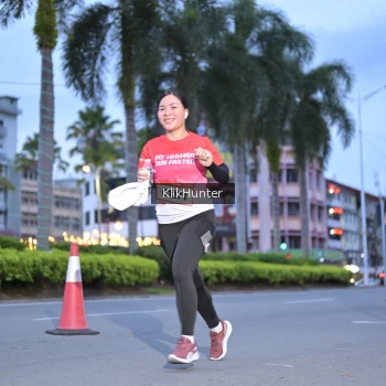 Runner Photo 1823775
