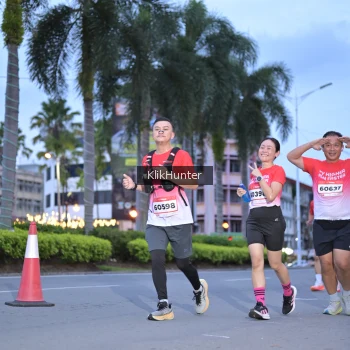 Runner Photo 1823778