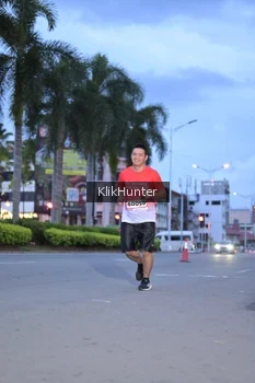 Runner Photo 1823830