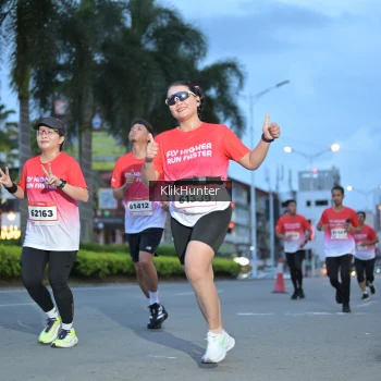 Runner Photo 1823843