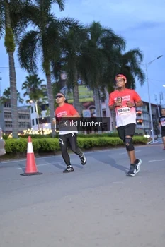 Runner Photo 1823876