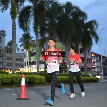 Runner Photo 1823949