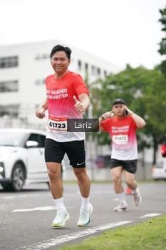 Runner Photo 1823964