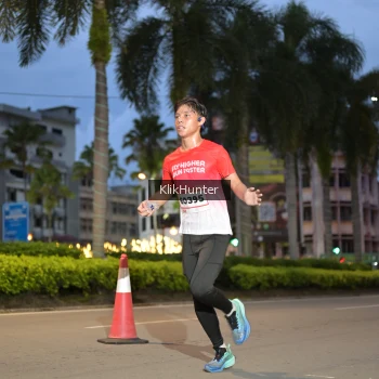 Runner Photo 1823965