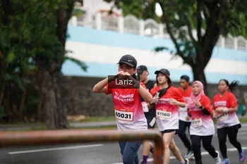 Runner Photo 1823968