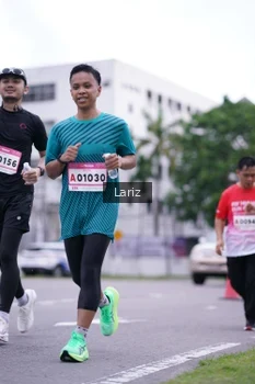 Runner Photo 1823972