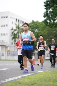 Runner Photo 1823976