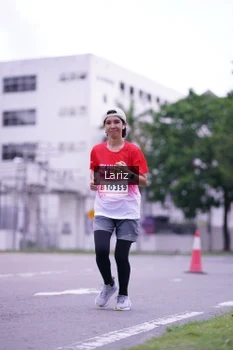 Runner Photo 1823986