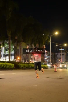 Runner Photo 1824040