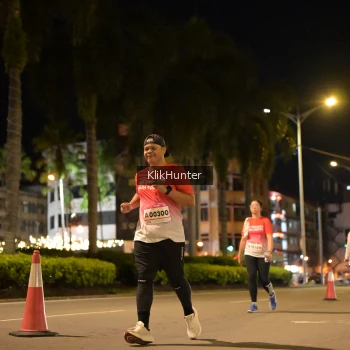 Runner Photo 1824100