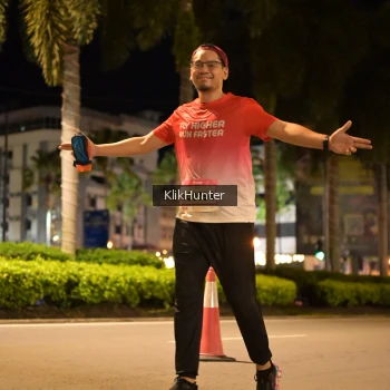 Runner Photo 1824122