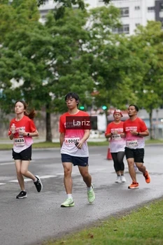 Runner Photo 1824165