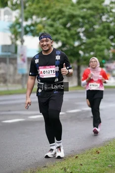 Runner Photo 1824190