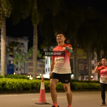 Runner Photo 1824192