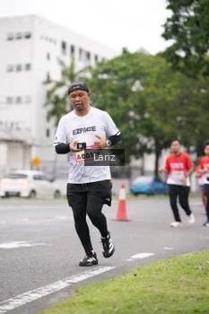 Runner Photo 1824201