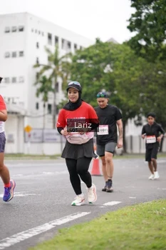 Runner Photo 1824208