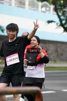 Runner Photo 1824215