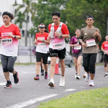 Runner Photo 1824236