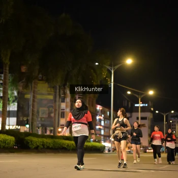 Runner Photo 1824253