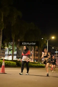 Runner Photo 1824254
