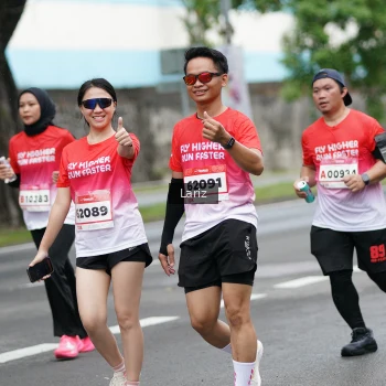 Runner Photo 1824264