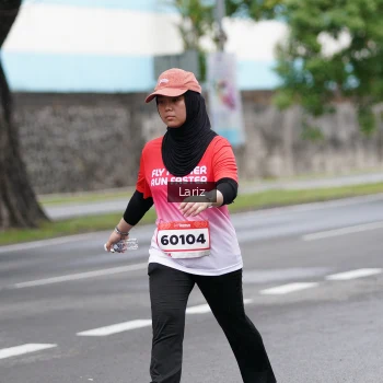 Runner Photo 1824265