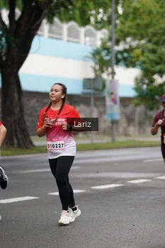 Runner Photo 1824292