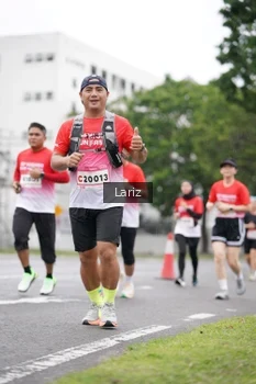 Runner Photo 1824299