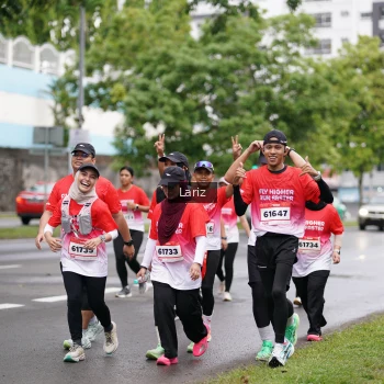 Runner Photo 1824303