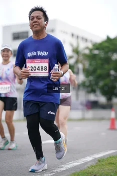 Runner Photo 1824304