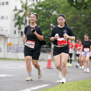Runner Photo 1824312
