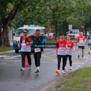 Runner Photo 1824347