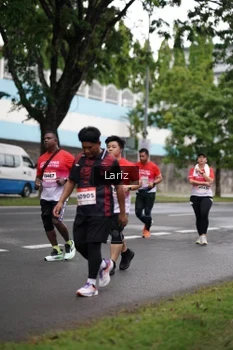 Runner Photo 1824363