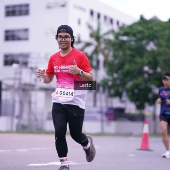 Runner Photo 1824372