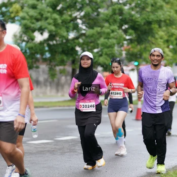 Runner Photo 1824388