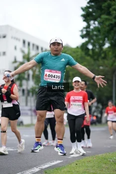 Runner Photo 1824469