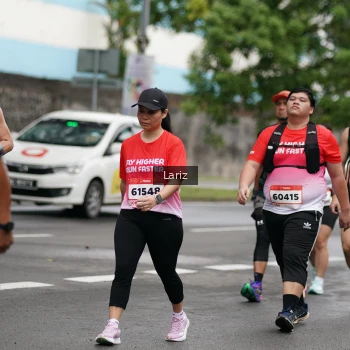 Runner Photo 1824480