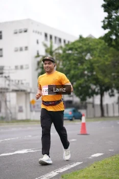 Runner Photo 1824504