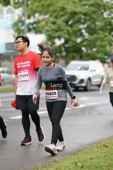 Runner Photo 1824536