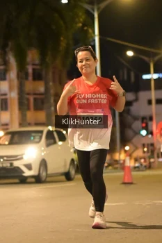 Runner Photo 1824543
