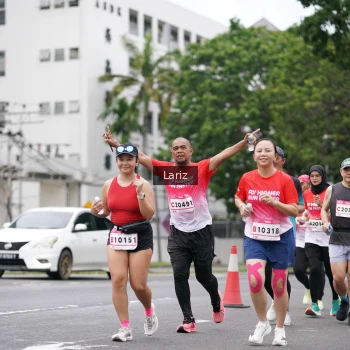 Runner Photo 1824544
