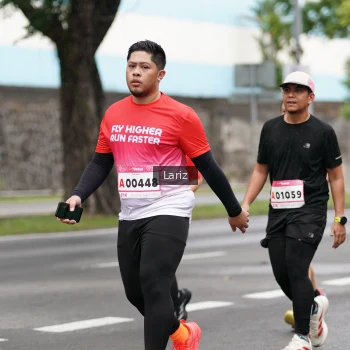 Runner Photo 1824574
