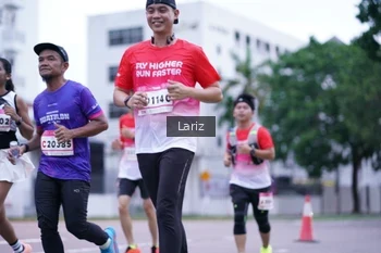 Runner Photo 1824576