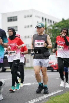 Runner Photo 1824595