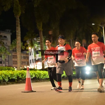 Runner Photo 1824604