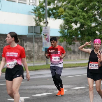 Runner Photo 1824663